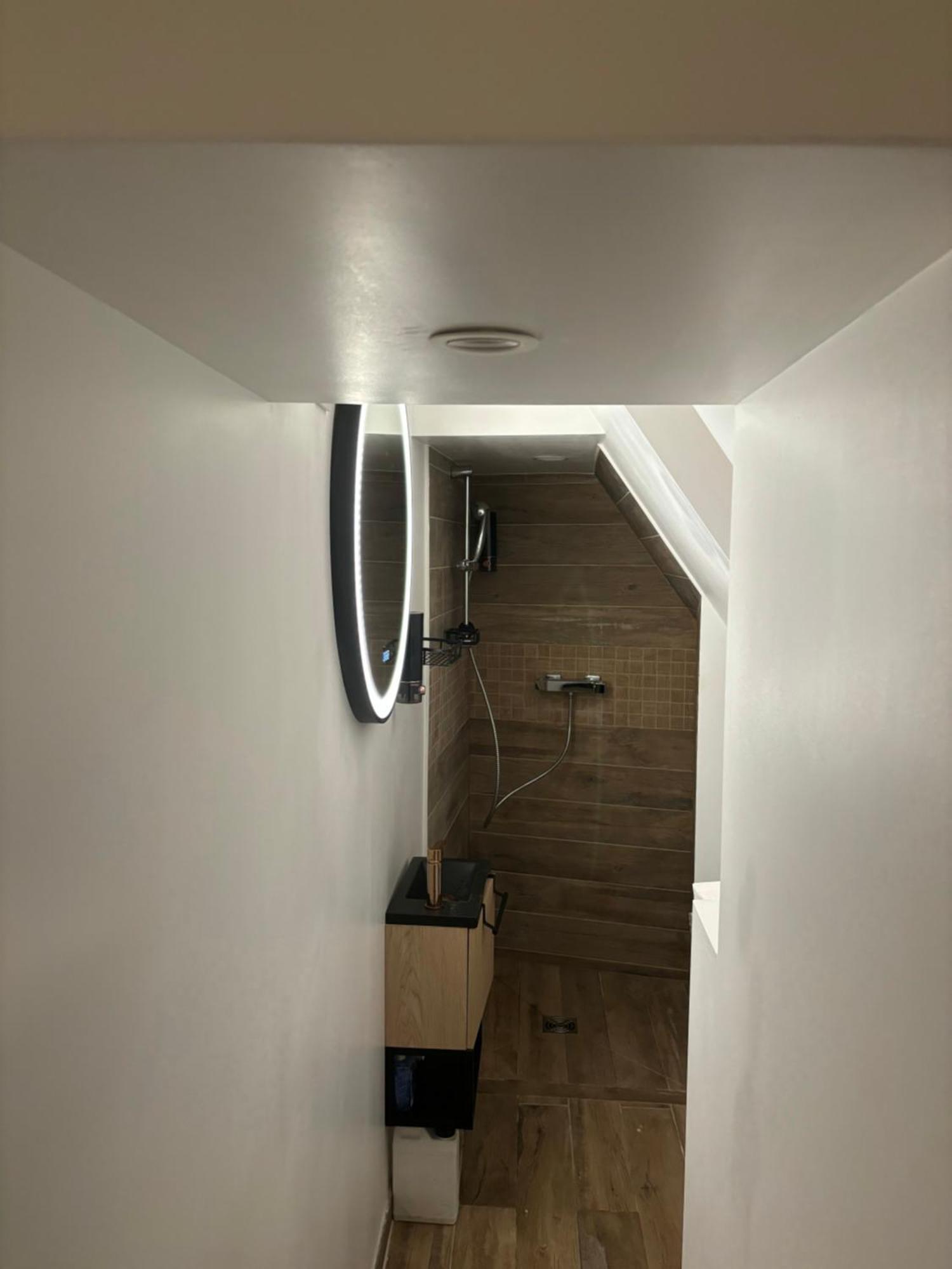 Appartement Petit Studio Douillet à Paris Extérieur photo